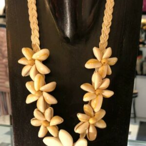 Collier réglable, coquillages véritables ,fait mains